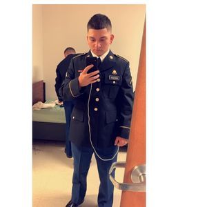 Meet your Posher, Eric